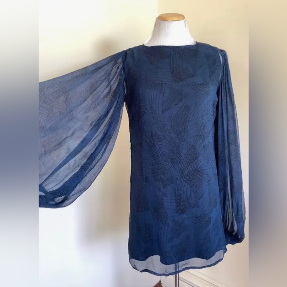 Winler Kate 100% silk puff sleeve dress